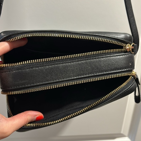 Tory Burch Bag - Picture 4 of 7